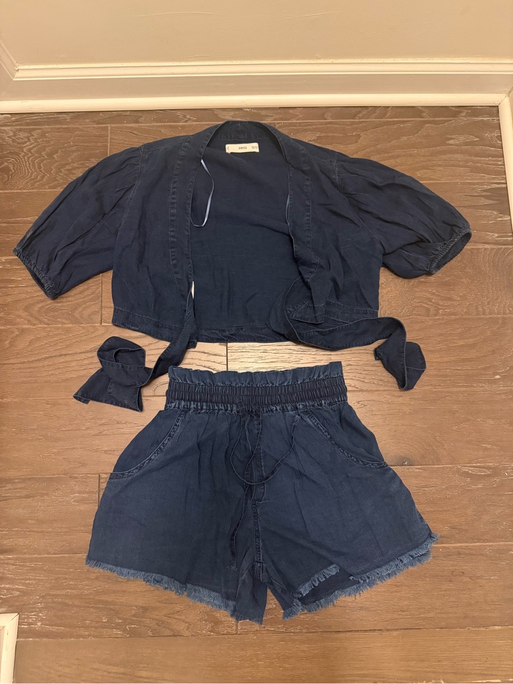 Mango wrap top and shorts set